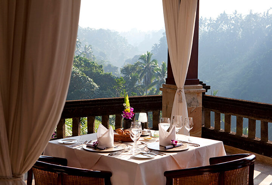 Culinary Viceroy Bali restaurants; breakfast with valley view Cascades Bali