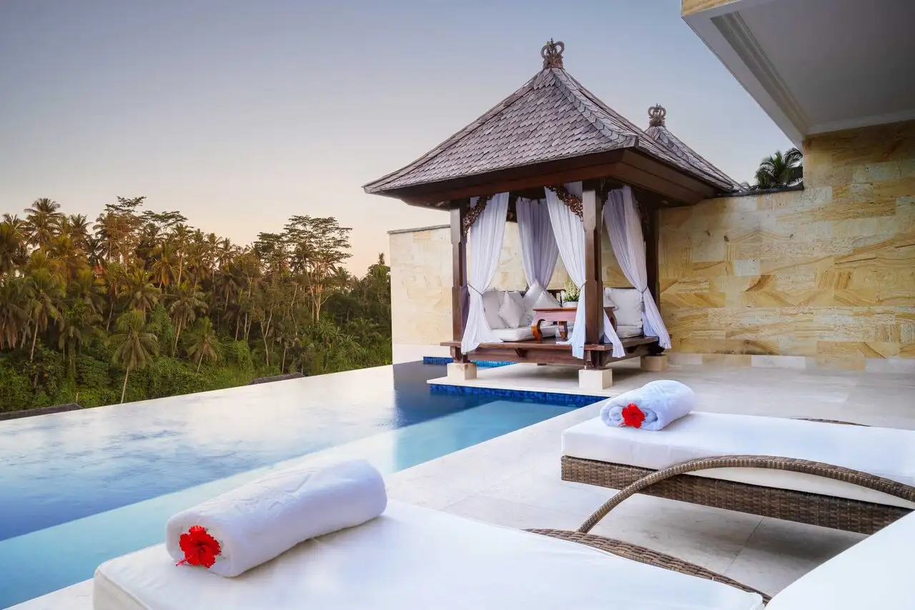 Exclusive offers and package stays